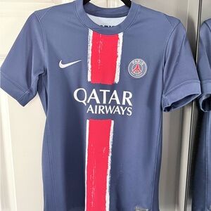 Nike Paris Saint-Germain Kids Navy Blue & Red Jersey Sz L